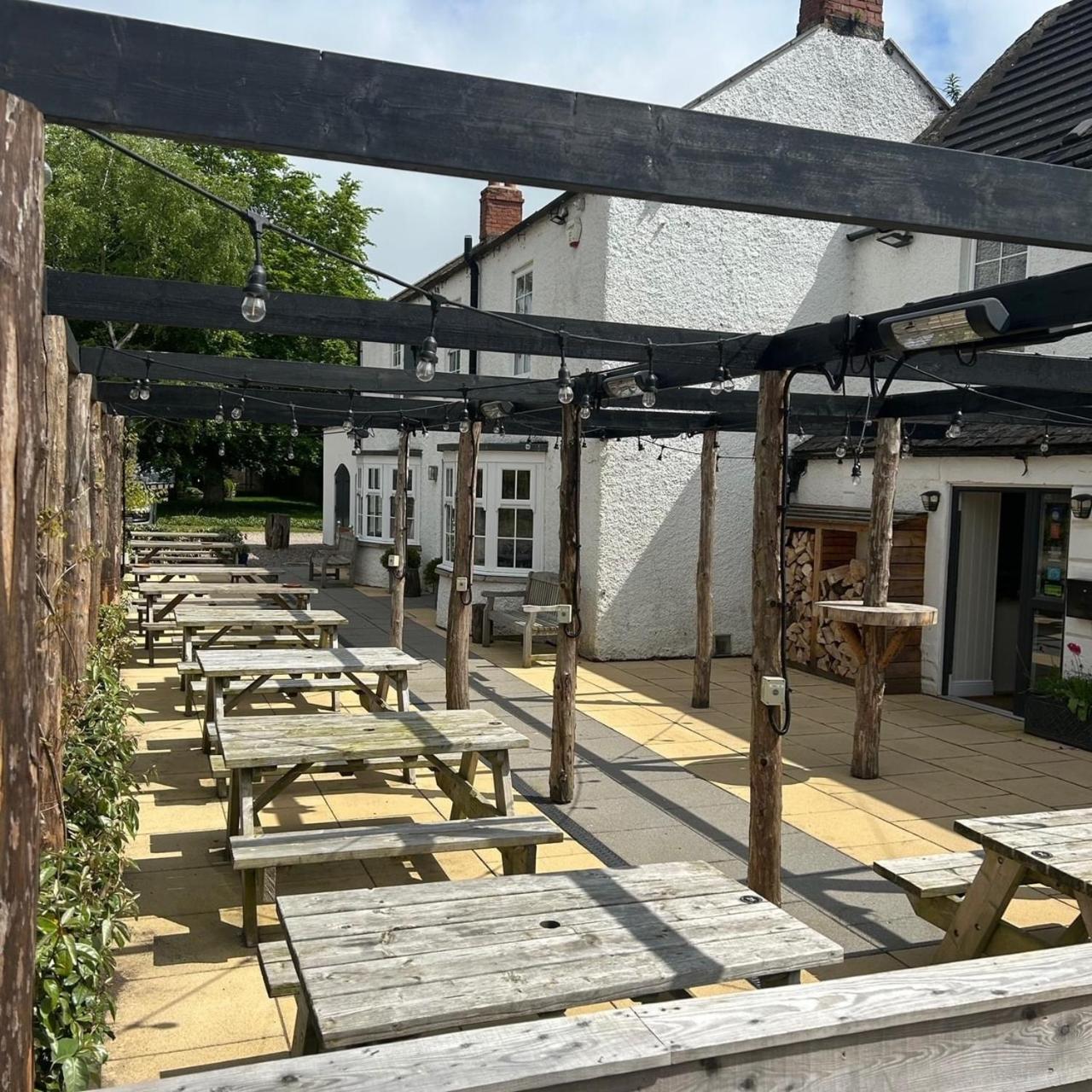 The Black Bull Inn Lowick  Buitenkant foto